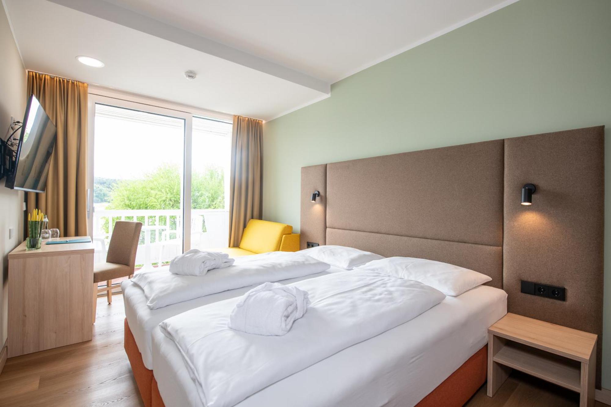 Werzers Seehotel Wallerwirt Techelsberg Exterior photo